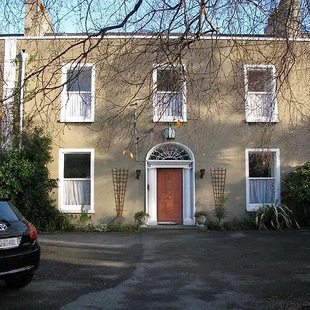 Lynden Otel